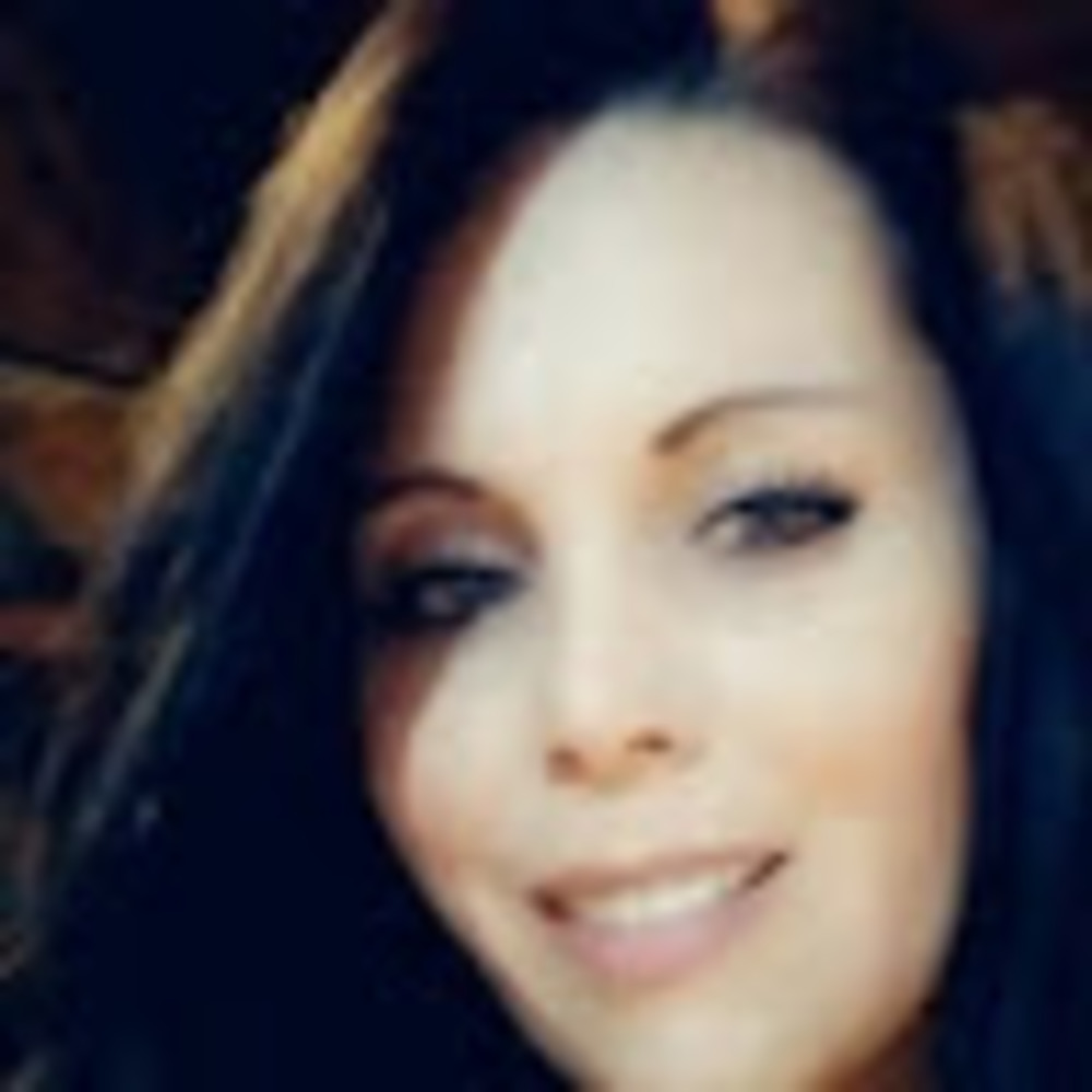 Meet your Posher, Carrie